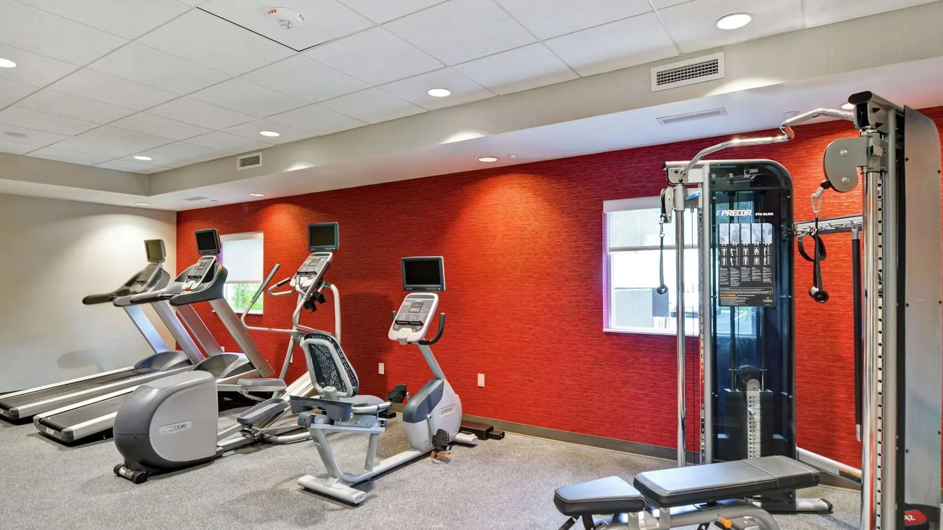 Home2 Suites By Hilton Daytona Beach Speedway Hotel
