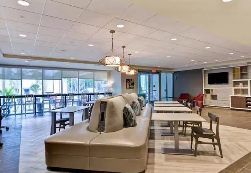 Hotel Home2 Suites By Hilton Daytona Beach Speedway